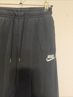 Nike joggers (xs)